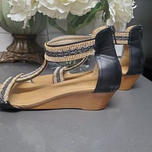 Black Rhinstone Sandles